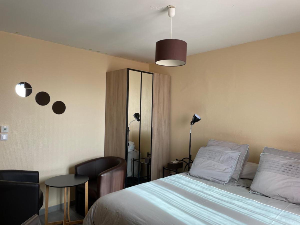 Petite Maison En Pleine Campagne Labastide-Gabausse エクステリア 写真